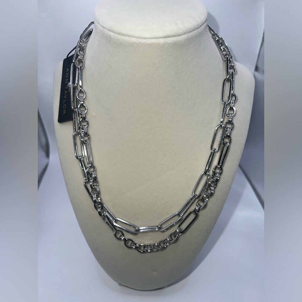 NWT Ann Taylor Factory Silver Tone Clear Oval Link Chain Necklace